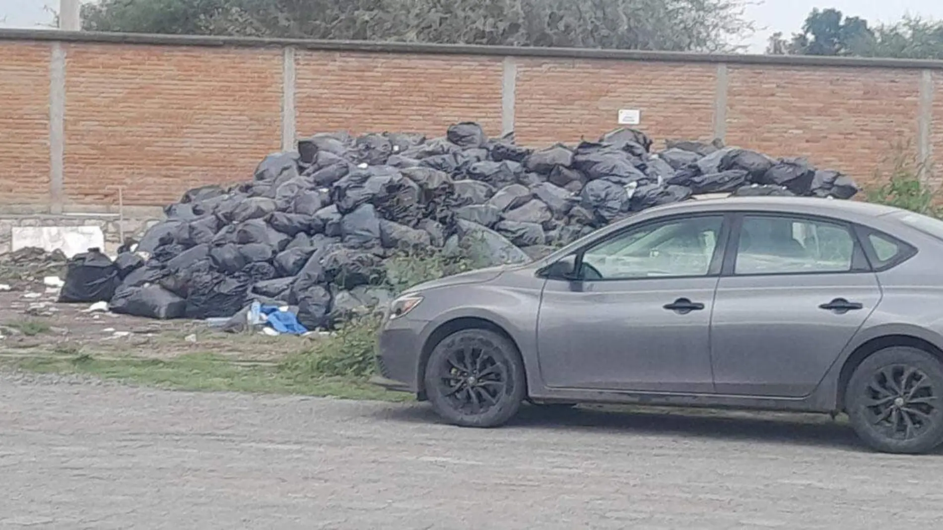 Los desechos que generam el Hospital General, el Hospital de la Mujer y el CIS de Tehuacá han dejado de tener el servicio de recolección